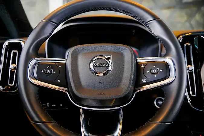 Volvo XC40 - Imagem 9
