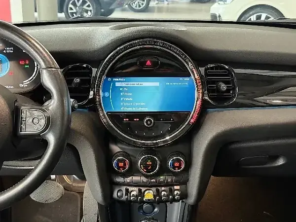 Mini Cooper SE - Imagem 10