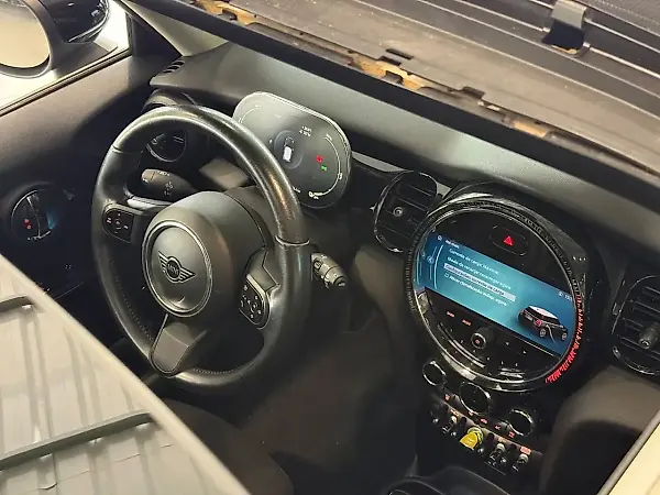Mini Cooper SE - Imagem 5