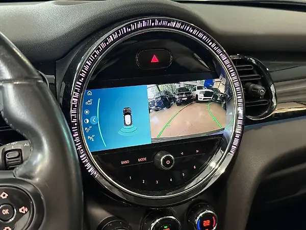 Mini Cooper SE - Imagem 10