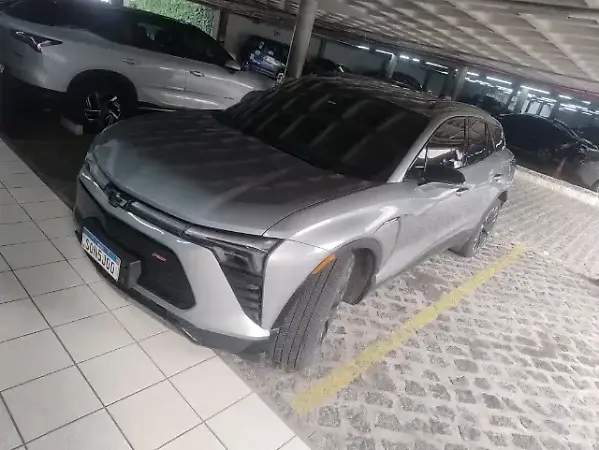 Chevrolet Blazer EV - Imagem 1
