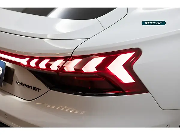 Audi Rs E-tron  GT - Imagem 7