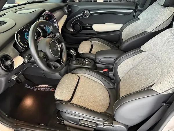 Mini Cooper SE - Imagem 7