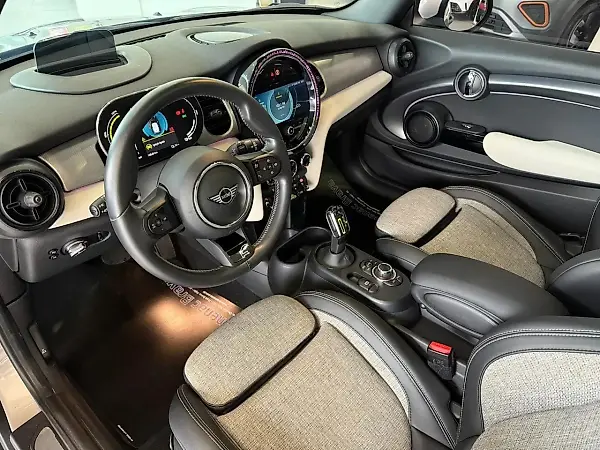 Mini Cooper SE - Imagem 8