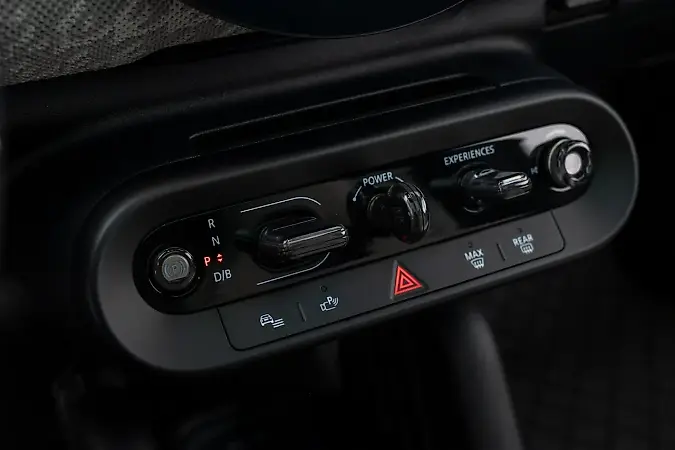 Mini Cooper SE - Imagem 11