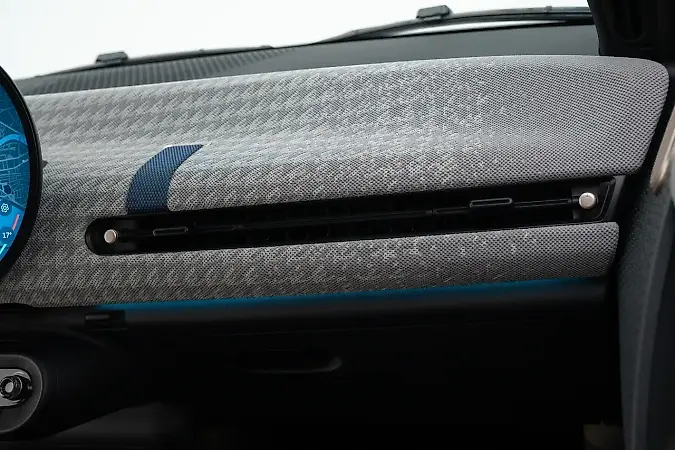 Mini Cooper SE - Imagem 18
