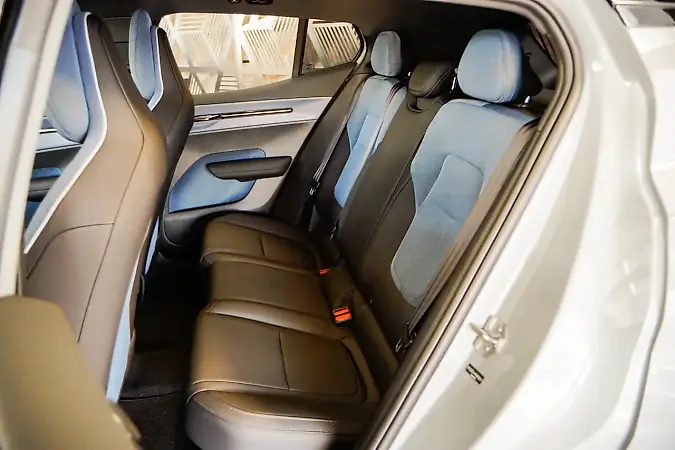 Volvo EX30 - Imagem 11