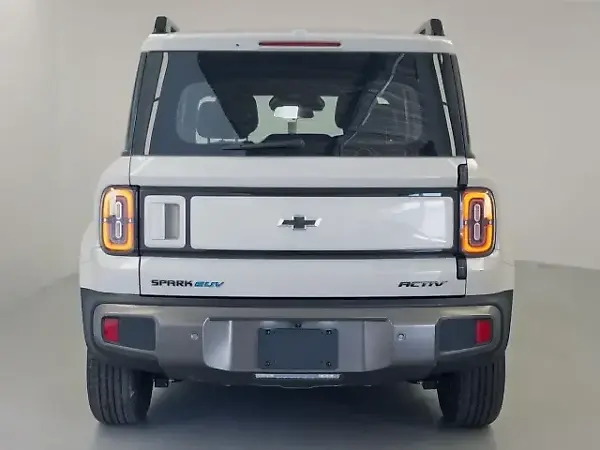 Chevrolet Spark Euv - Imagem 4