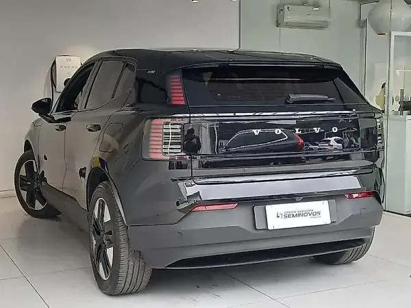 Volvo EX30 - Imagem 6
