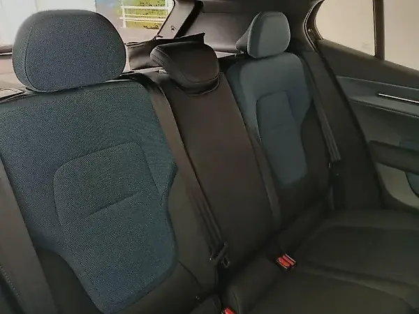 Volvo EX30 - Imagem 16