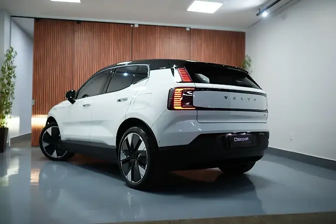 Volvo EX30 - Imagem 8