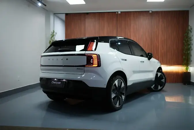 Volvo EX30 - Imagem 7