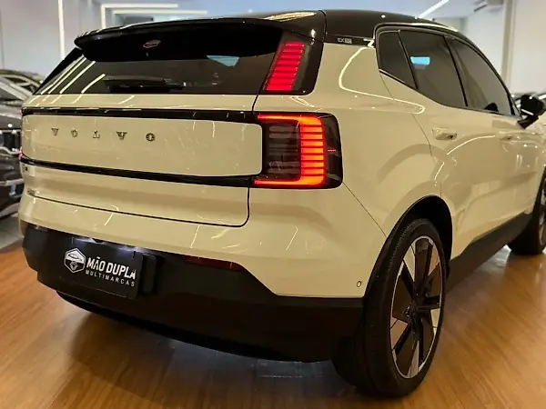 Volvo EX30 - Imagem 6