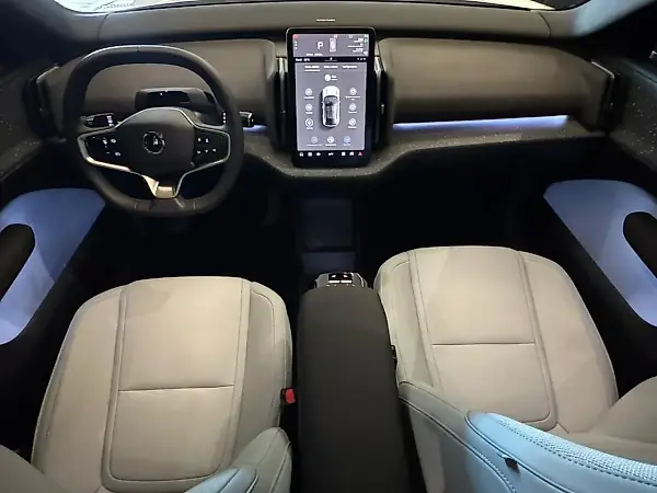 Volvo EX30 - Imagem 12