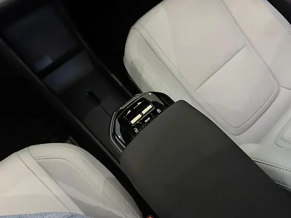 Volvo EX30 - Imagem 15