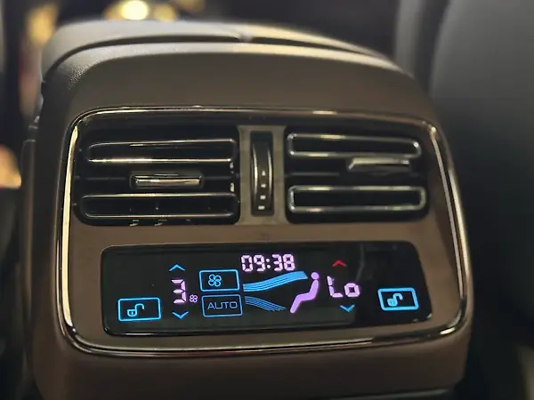 BYD Han - Imagem 6