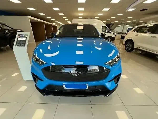 Ford Mustang Mach-e - Imagem 1