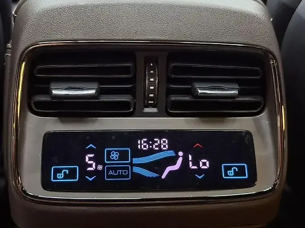 BYD Han - Imagem 13