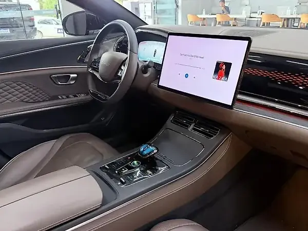 BYD Han - Imagem 15