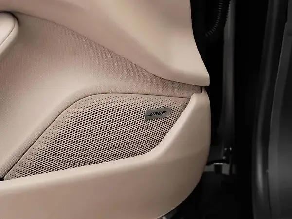 Porsche Taycan - Imagem 14