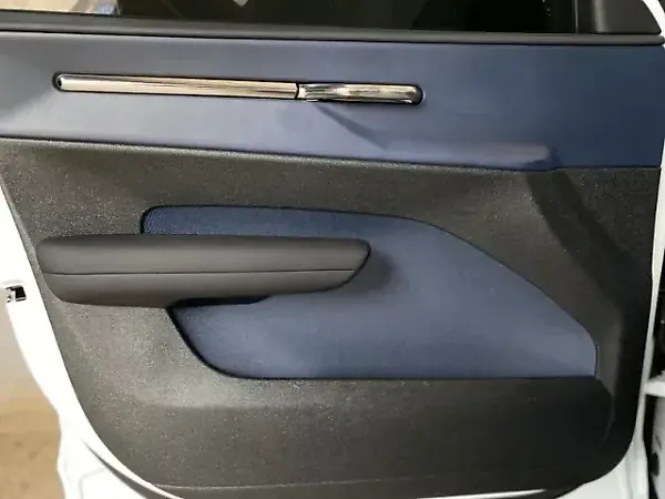 Volvo EX30 - Imagem 8