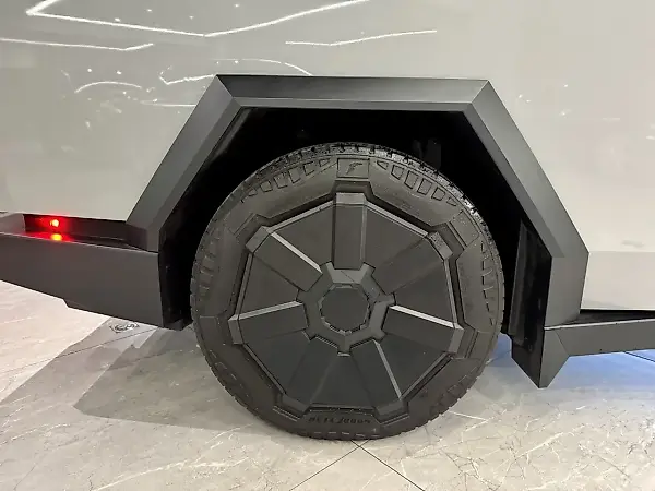 Tesla Cybertruck - Imagem 6