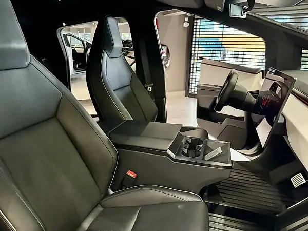 Tesla Cybertruck - Imagem 20