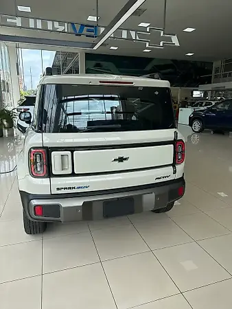 Chevrolet Spark Euv - Imagem 10