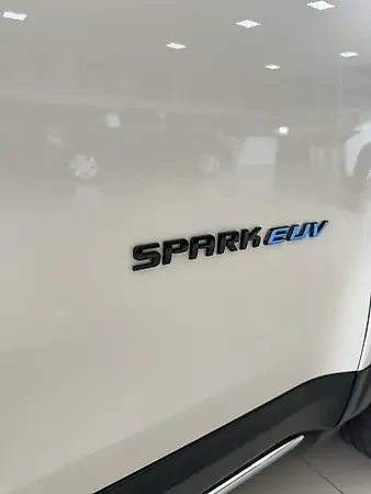Chevrolet Spark Euv - Imagem 16