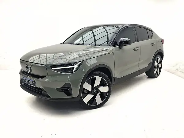 Volvo C40 Recharge - Imagem 1