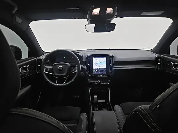 Volvo C40 Recharge - Imagem 9