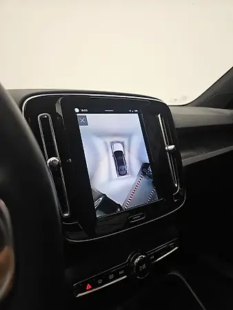 Volvo C40 Recharge - Imagem 13