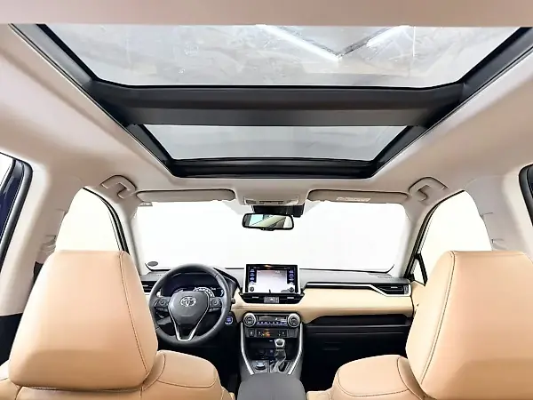 Toyota Rav4 EV - Imagem 8