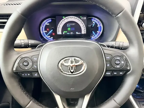 Toyota Rav4 EV - Imagem 9