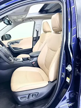 Toyota Rav4 EV - Imagem 12