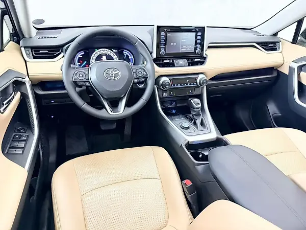 Toyota Rav4 EV - Imagem 13
