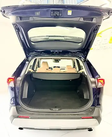 Toyota Rav4 EV - Imagem 19