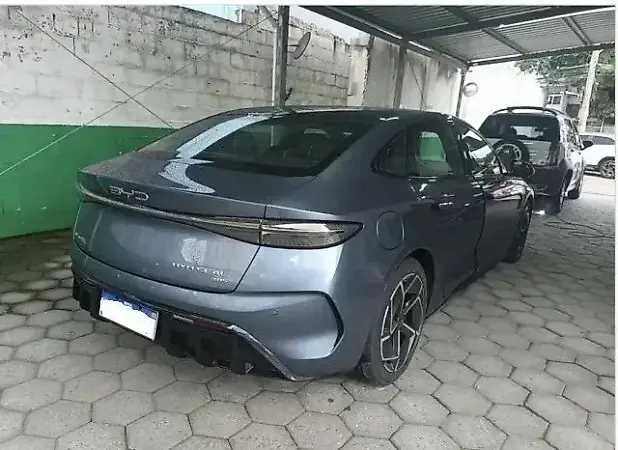 BYD Seal - Imagem 1