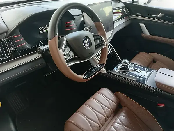 BYD Tang - Imagem 9