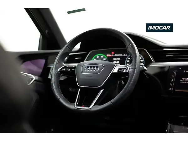 Audi Q8 E-tron - Imagem 19
