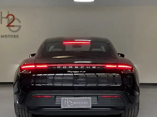 Porsche Taycan - Imagem 3