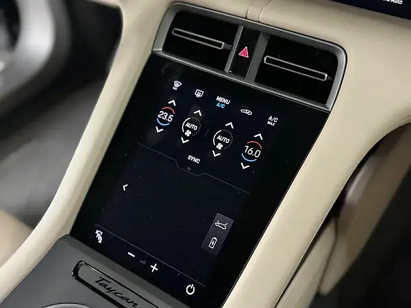Porsche Taycan - Imagem 5