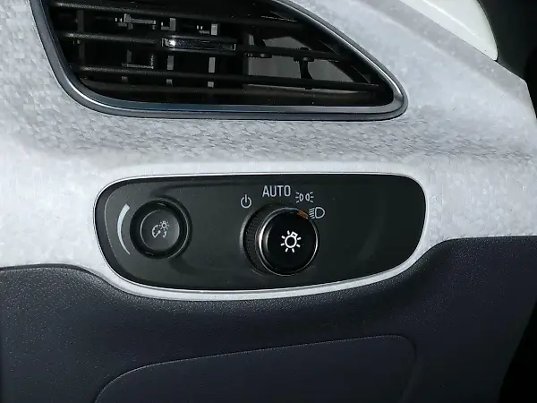 Chevrolet Bolt EV - Imagem 13