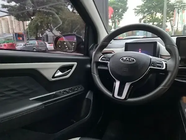 JAC E-JS1 - Imagem 13