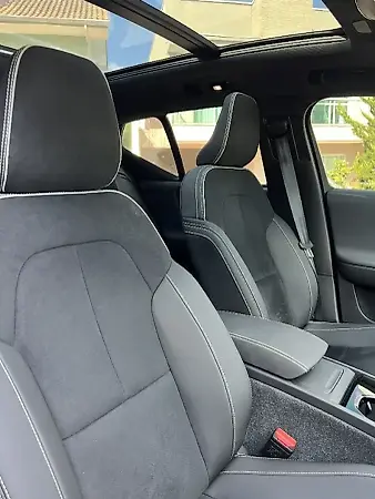 Volvo XC40 Recharge - Imagem 16