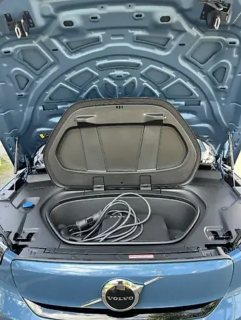 Volvo XC40 Recharge - Imagem 19