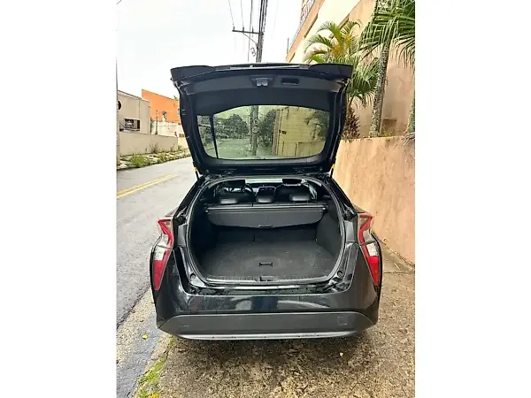 Toyota Prius Gen-4 - Imagem 10