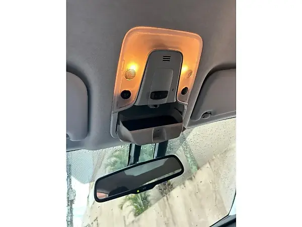 Toyota Prius Gen-4 - Imagem 17