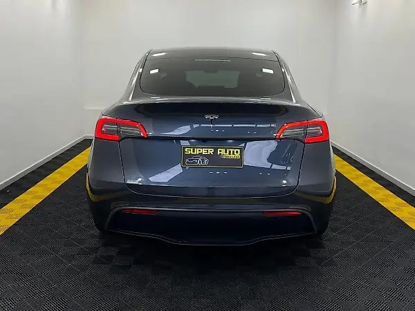 Tesla Model Y - Imagem 7