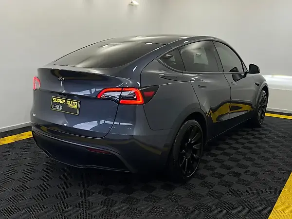 Tesla Model Y - Imagem 9